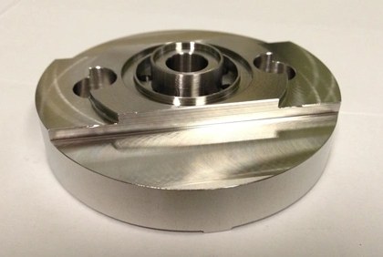 Round machined metal flange